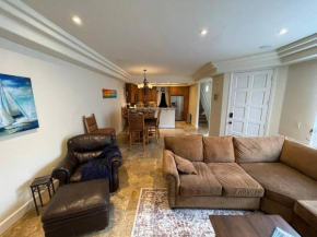 Condo 2.5 Blocks from Law Street Beach!